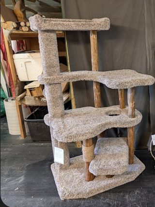 71" Maine Coon Cat Tree with Box Retreat cat tree